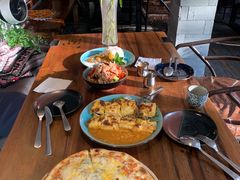 -蓝壁虎咖啡酒馆