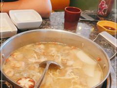 -一席地·本地鸡窝·杭帮鸡火锅(萧山银隆百货店)