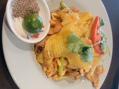 -大头虾越式风味餐厅(光明广场店)