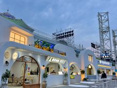 -北戴河碧螺塔海上酒吧公园