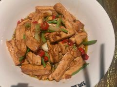 -洞庭土菜馆(易发广场店)