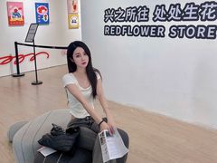 -宝龙城(杭州滨江店)
