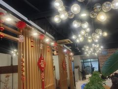 -休记光头香辣蟹干锅店(衣冠庙店)