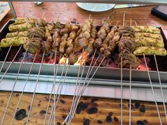 -老广烧烤(骆驼山康馨园店)