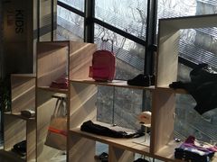 -NIKE品牌体验店(南京东路店)