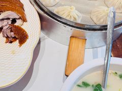 -梅利汴京烤鸭•开封豫菜地标店(东司门店)