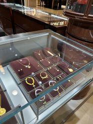 -周大福荟馆JEWELRIA(宝安南路华润万象城店)