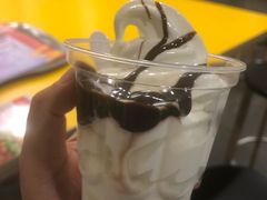 -麦当劳(民盈·国贸城店)