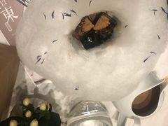 茶韵甜品－蒙马特大街的夜晚-théATRE 茶聚场(王府中環店)