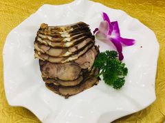 -梅龙镇酒家(南京西路总店)