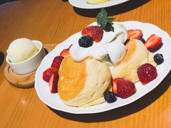 草莓舒芙蕾松饼-WOKKA by艮上(中海环宇荟店)