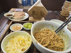 -蟹上黄·蟹黄面·江南糖水(人民广场店)