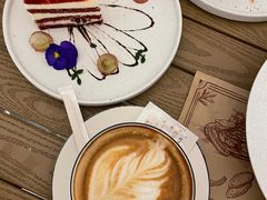 -Mark&Mars Restaurant