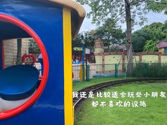 -史努比缤纷世界