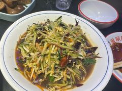 -鱼窝棚柴火铁锅炖(富山屯店)