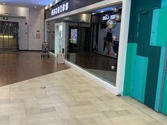 -岳辰齿科(浦东长泰店)