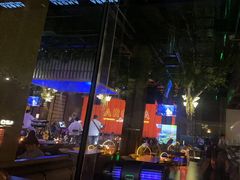 -洛缦音乐餐厅(工业展览馆万象城店)