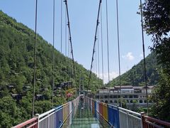 -蝶舞清江·恩施地心谷景区