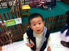 -乐融婴幼儿成长中心(四季青校区)