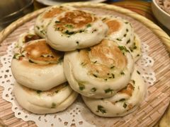 -年辉渔村·非遗传承餐厅(新丰江店)