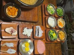 -银米·云南传统过桥米线(双廊黑金冠店)