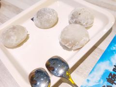 芝麻花生糯米糍-满记甜品(水游城店)