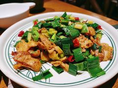 -云海肴·汽锅鸡·云南菜(天山百盛优客店)