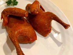玻璃脆皮乳鸽-利苑酒家(金宝店)