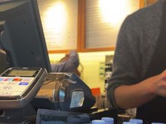 -星巴克(香港国际机场44号闸店)