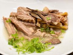 -南京悦客假日酒店