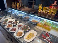 -魏铭鱼头捞饭(晋阳路店)