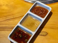 沾碟-唯成•韩国炭火烤肉 유성고기