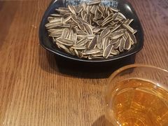-华府九号海鲜烧烤大排档(龙域店)
