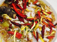 老坛子酸菜鱼（鲈鱼3-4人份）-太二酸菜鱼(广州IFC国金天地店)