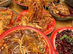 -拐枣巷小串串(财大店)