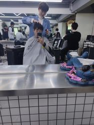 点击看大图 -宫铭烫发染发接发店