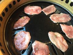 -炼火烤肉店