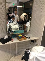 -PE SALON