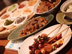 -包整·丝娃娃(一览甲秀楼风景店)