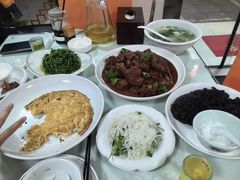-胡老三家土菜馆·老店地方特色菜·招牌茅山地锅老鹅