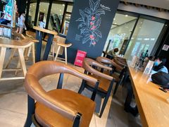 -星巴克臻选(莘庄仲盛店)