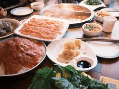 -小天鹅火锅·一线江景洪鼎旗舰店(洪崖洞店)