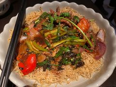 -大头虾越式风味餐厅(光明广场店)