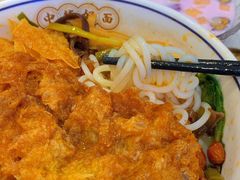-弘束束柳州深巷螺蛳粉(珠江路店)