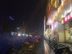 -王府井百货(中州中路店)