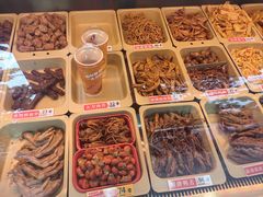 -绝味鸭脖(曲阳路二店)