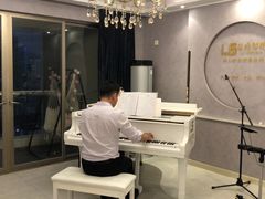 -乐尚音乐空间·钢琴·声乐·架子鼓(会展中心店)