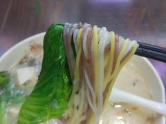 -五谷渔粉(区庄店)