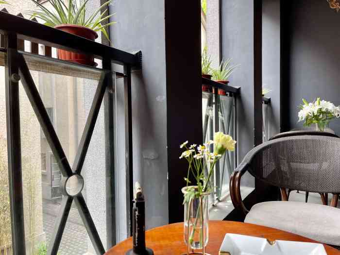 黄公子(天平路店)-"感觉好贵的餐厅啊,虽然是家庭聚会,但是难.