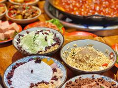 -四小区火锅·巷子里的重庆火锅(花照壁店)